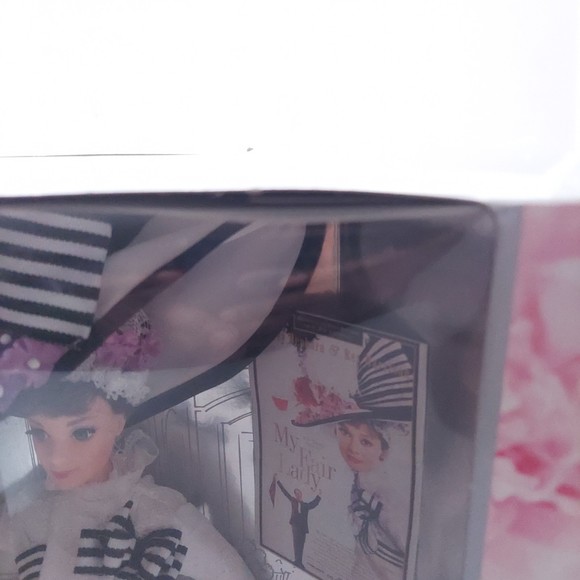 Barbie Eliza Doolittle in My Fair Lady 1995 Mattel 15497 Unopened - Picture 7 of 12